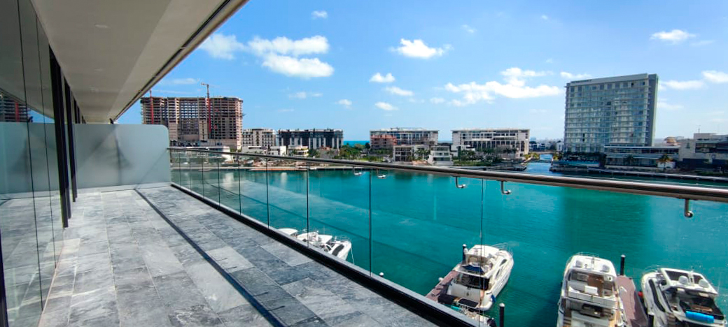 Departamento en Renta en Shark Tower Puerto Cancún de 2 Recamaras y 242 m2